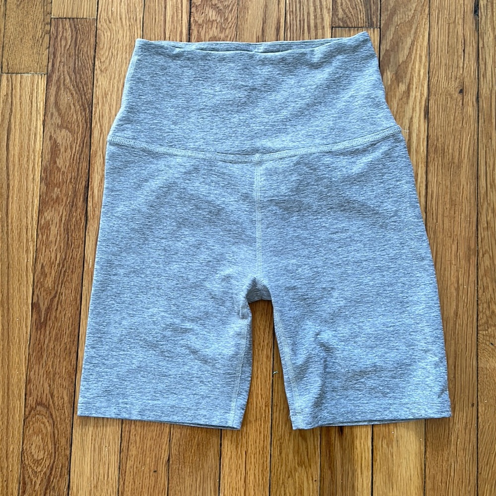 Beyond Yoga Heathered Grey Bike Short